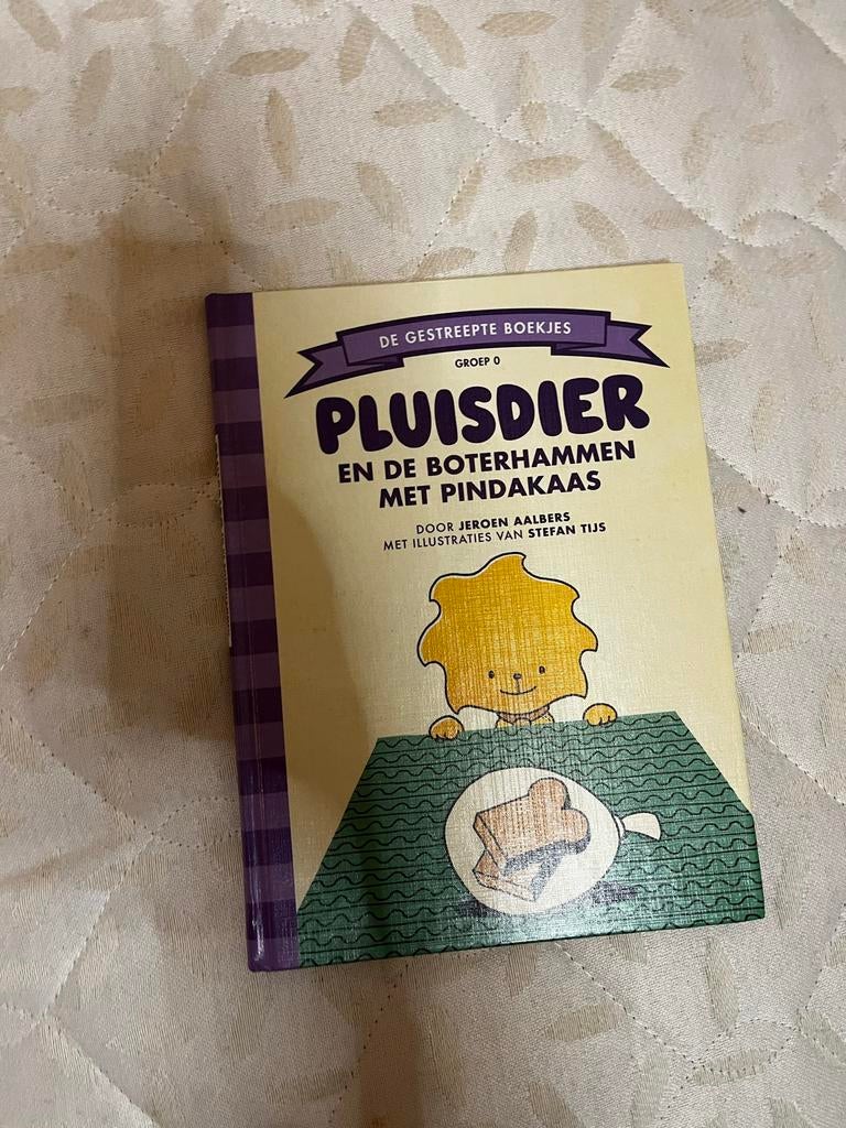 Pluisdier boek groep 0 -, Ophalen of Verzenden, Zo goed als nieuw, Fictie algemeen