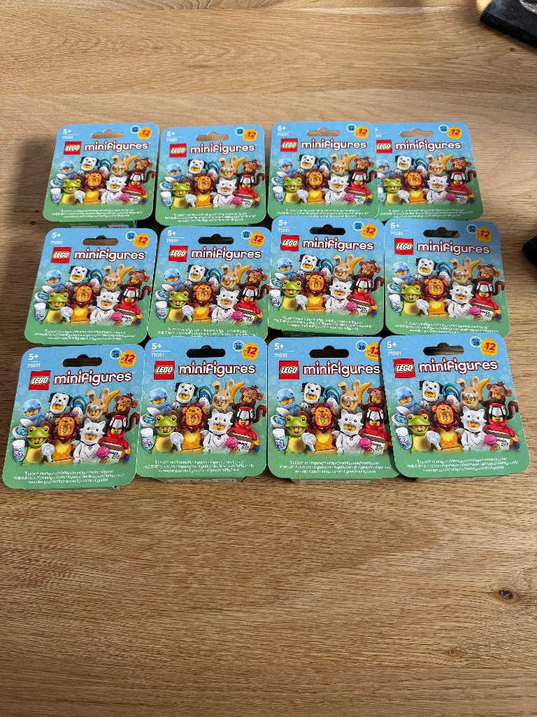 Te Koop: LEGO Minifigures 71051 – Serie 28 Dierenkostuums, Kinderen en Baby's, Speelgoed | Duplo en Lego, Ophalen of Verzenden