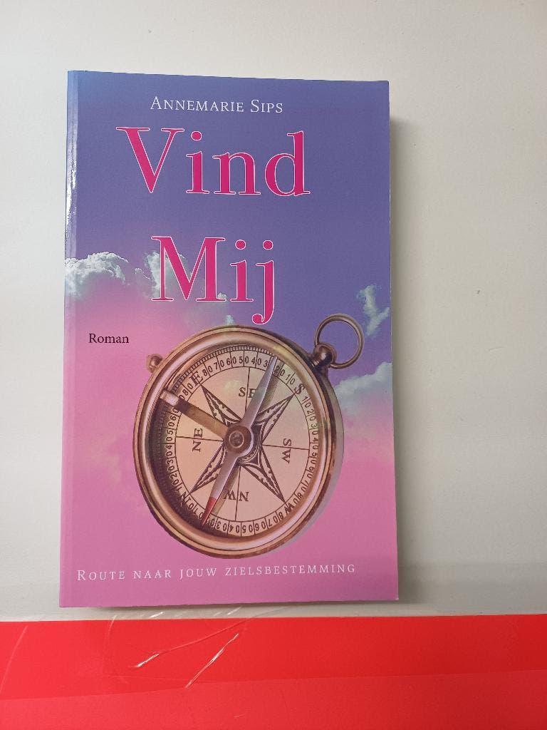 Boek - Annemarie Sips - Vind Mij, Ophalen of Verzenden, Gelezen