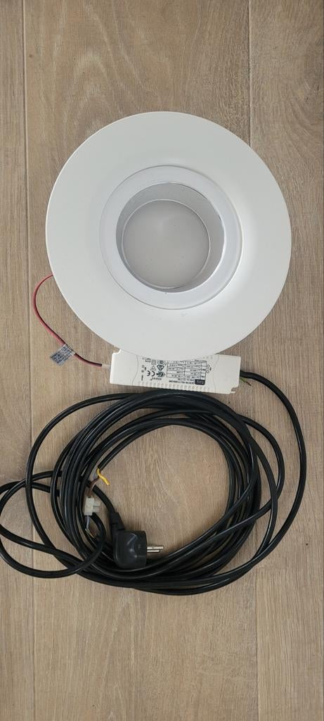 Downlighters inbouwspot Trilux led 10 watt wit IP44 40 stuks, Gebruikt, Metaal of Aluminium, Ophalen of Verzenden, Strak plat