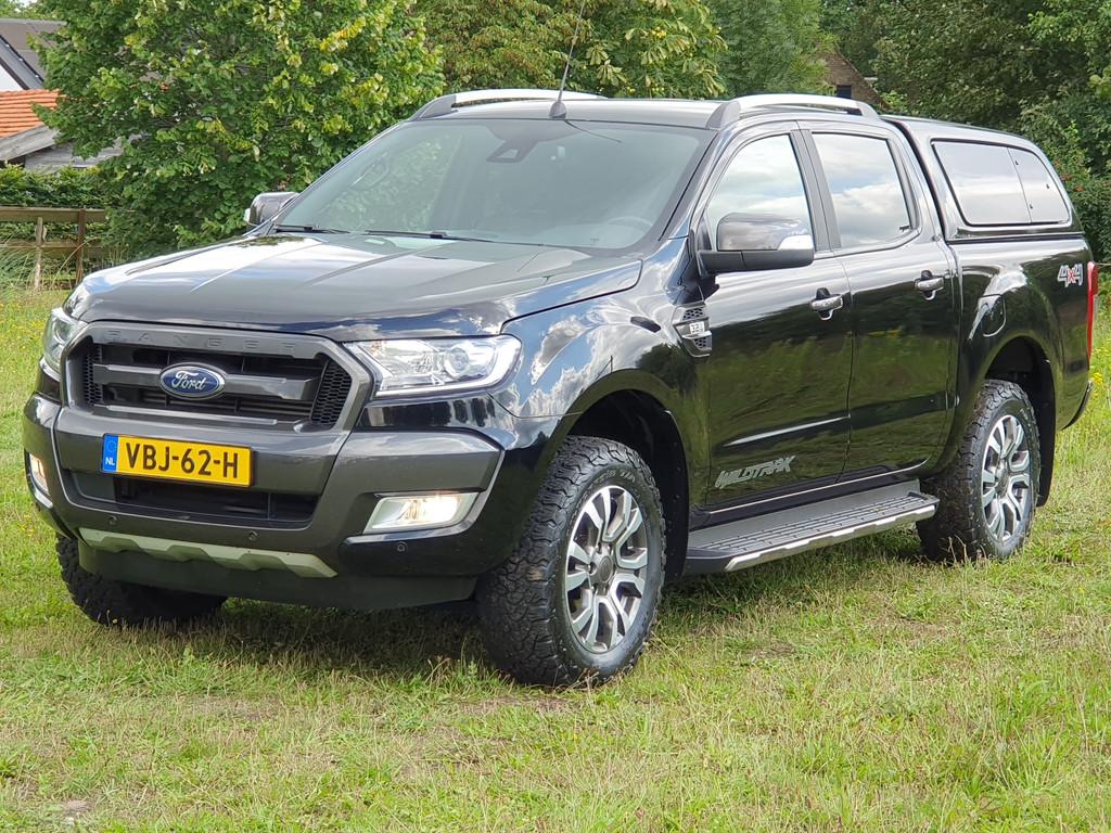 Ford Ranger 3.2 TDCi Wildtrak Supercab (bj 2019), Auto's, Automaat, 2387 kg, Gebruikt, Zwart