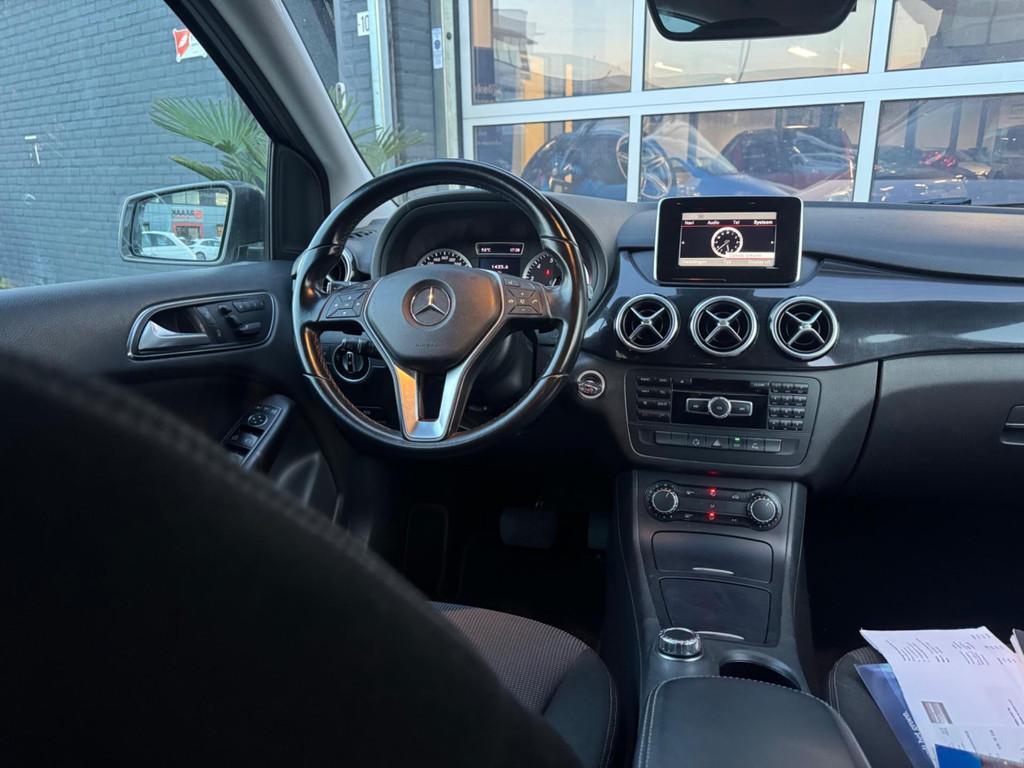 Mercedes-Benz B-Klasse B200 Ambition Automaat NAP PDC! Inrui, Gebruikt, Euro 6, Grijs, 17 km/l