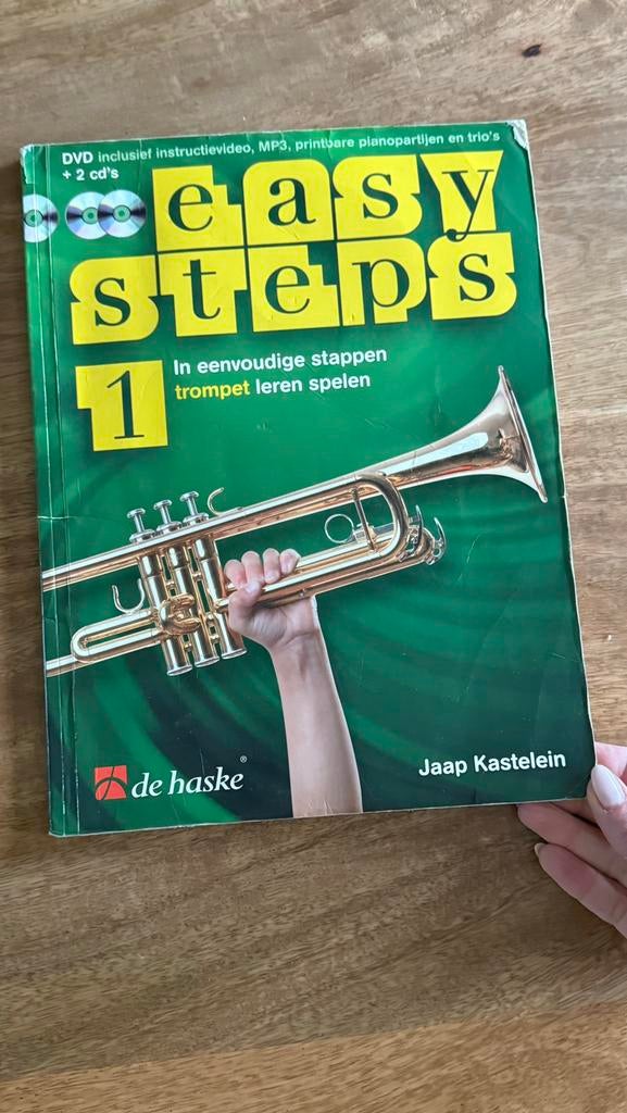 Easy Steps 1 trompet, Muziek en Instrumenten, Ophalen of Verzenden, Gebruikt, Les of Cursus, Trompet
