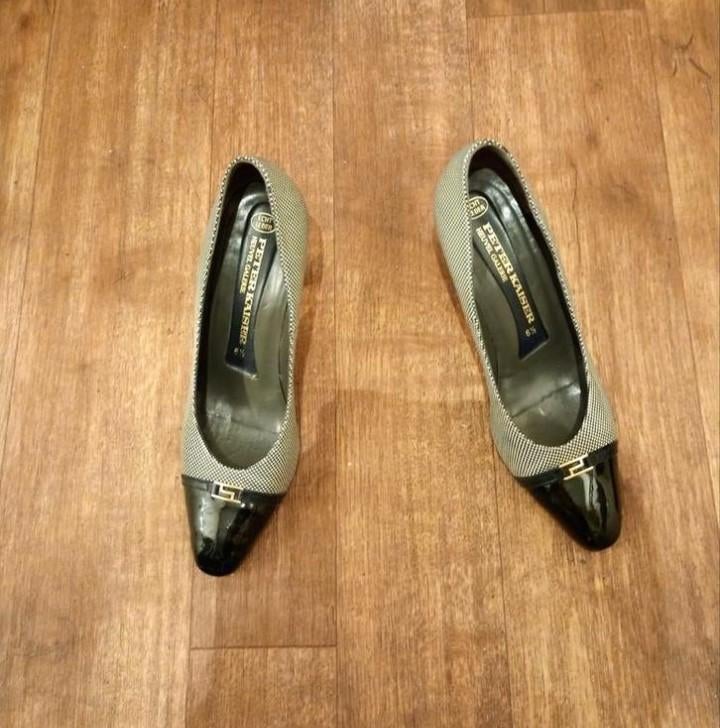 Mooie PETER KAISER pumps.maat 40 .  1x aangehad, Ophalen of Verzenden, Zo goed als nieuw, Zwart