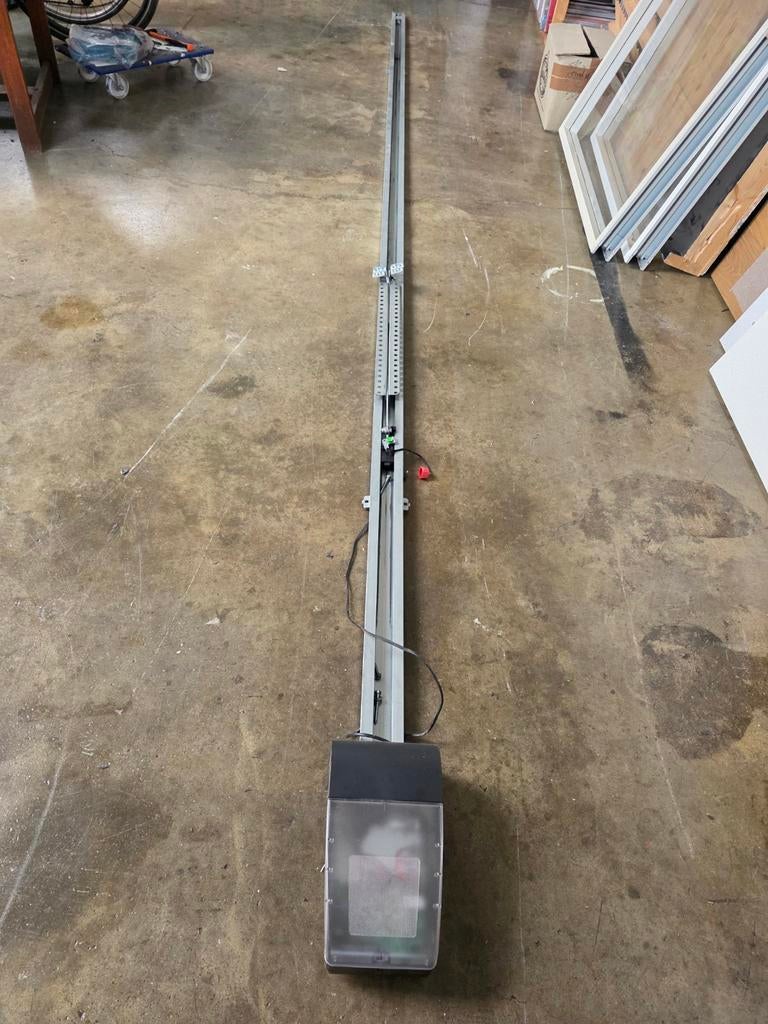 Elektrische garagedeur opener, Ophalen, Gebruikt, Garagedeur, 120 cm of meer