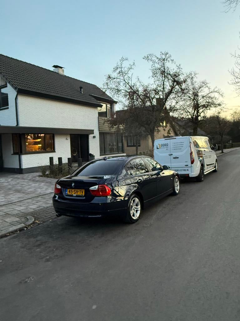 BMW 3-Serie 2.0 I 318 2006 Blauw, Auto's, Achterwielaandrijving, 4 cilinders, 129 pk, Blauw