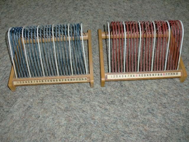 2X Vintage platenrekjes voor 25 platen  33/45 toeren .1965., Ophalen of Verzenden, Gebruikt, Overige formaten