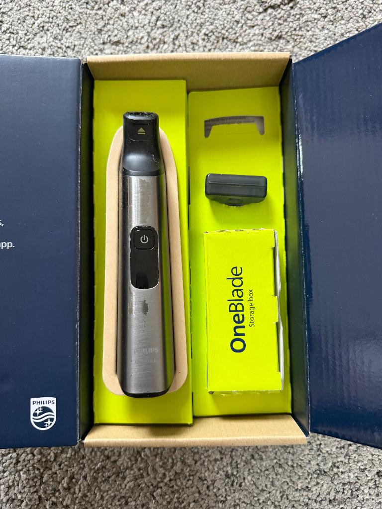 Philips OneBlade scheerapparaat, Ophalen of Verzenden, Gebruikt, Scheren en Epileren