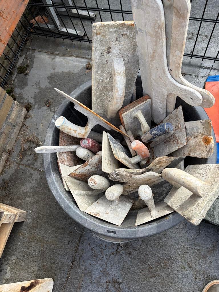 Stucadoors benodigheden, Ophalen