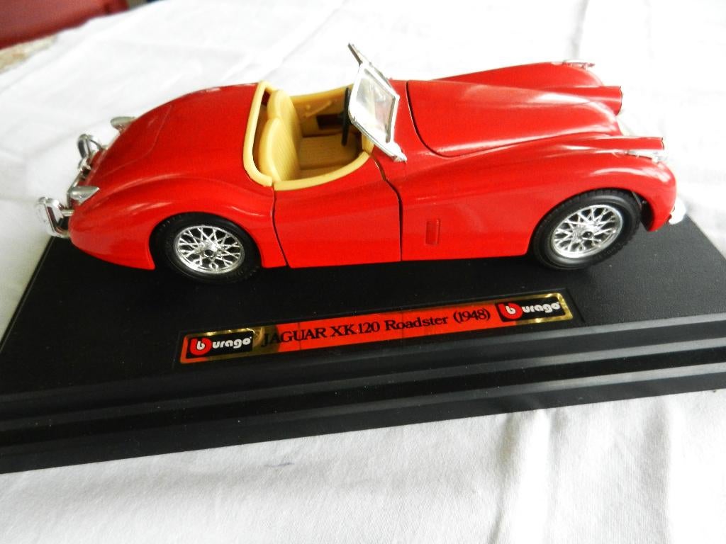 BURAGO modelauto, Ophalen, Zo goed als nieuw