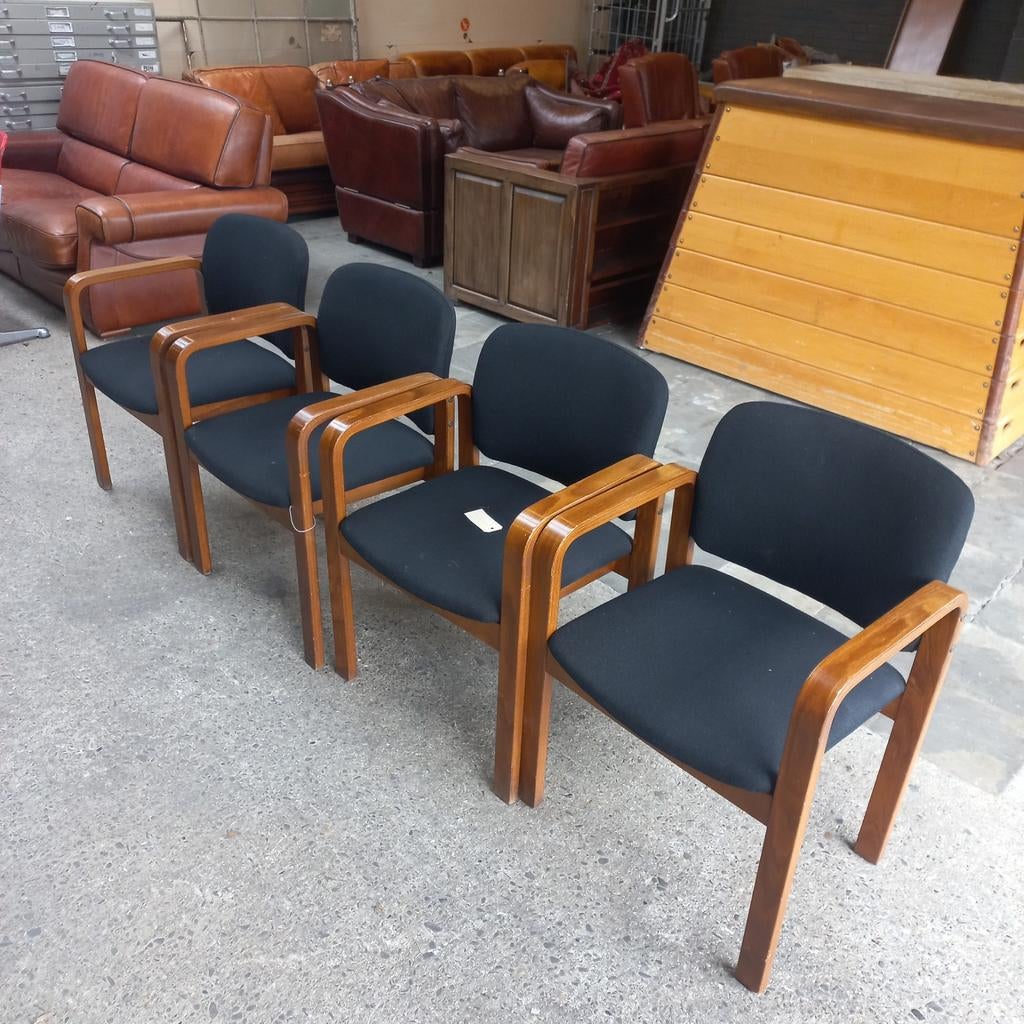 Zweedse stoelen/ eetkamerstoelen Kinnarps, Huis en Inrichting, Stoelen, Ophalen, Gebruikt, Bruin, Vijf, Zes of meer stoelen