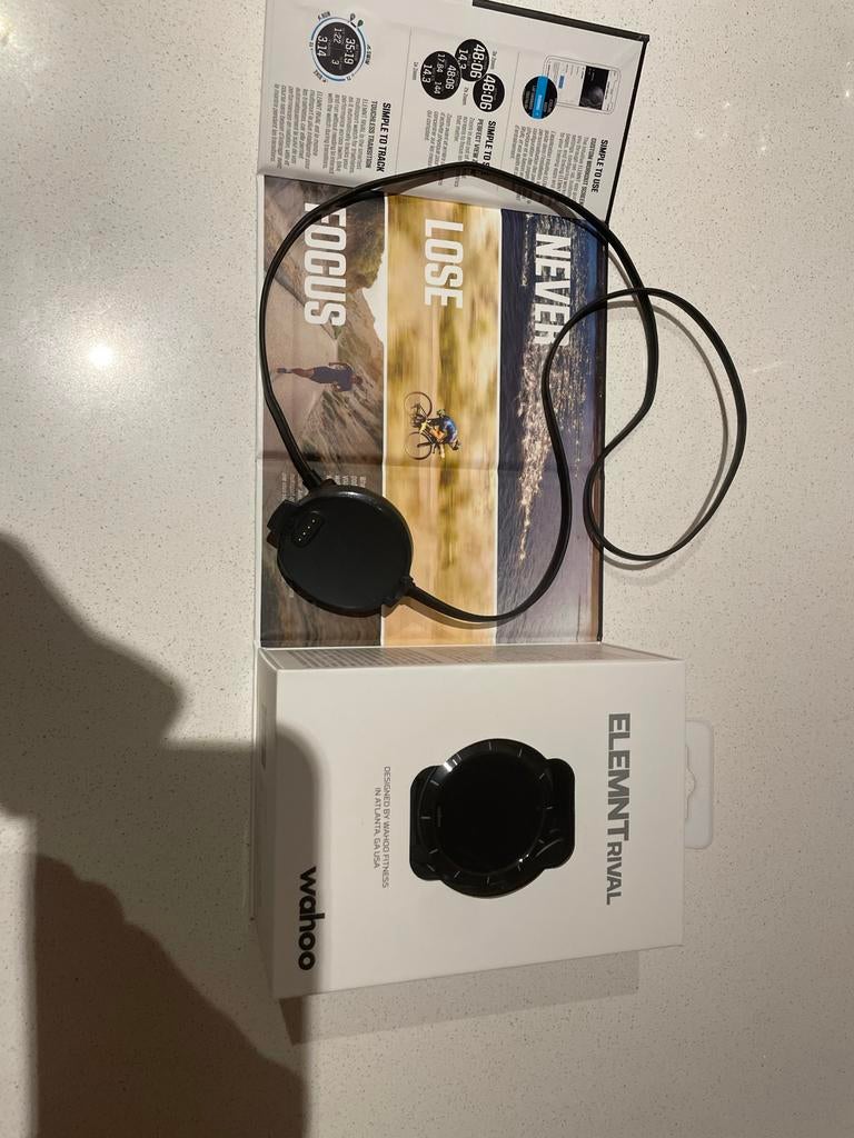 Wahoo Element Rival Horloge - fantastische staat, Zwart, Ophalen of Verzenden, Zo goed als nieuw, Hoogte