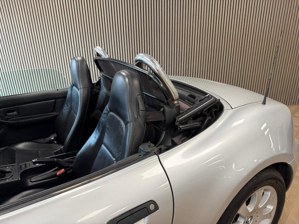 BMW Z3 Roadster 1.8 S CABRIOLET SOFT-TOP AIRCO STOELVERWARMI, Auto's, BMW, Gebruikt, 118 pk, 4 cilinders, Handgeschakeld