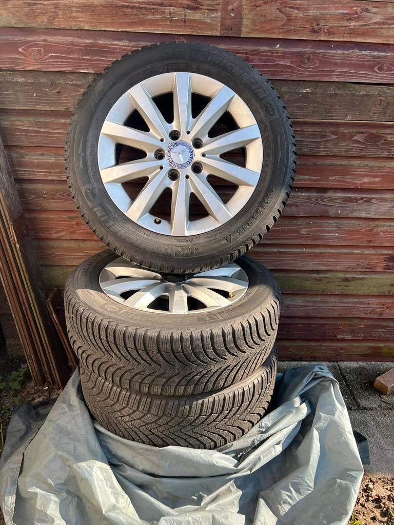 Winterbanden Mercedes 205 55 16, Auto-onderdelen, Banden en Velgen, Gebruikt, 16 inch, Banden en Velgen, Personenwagen