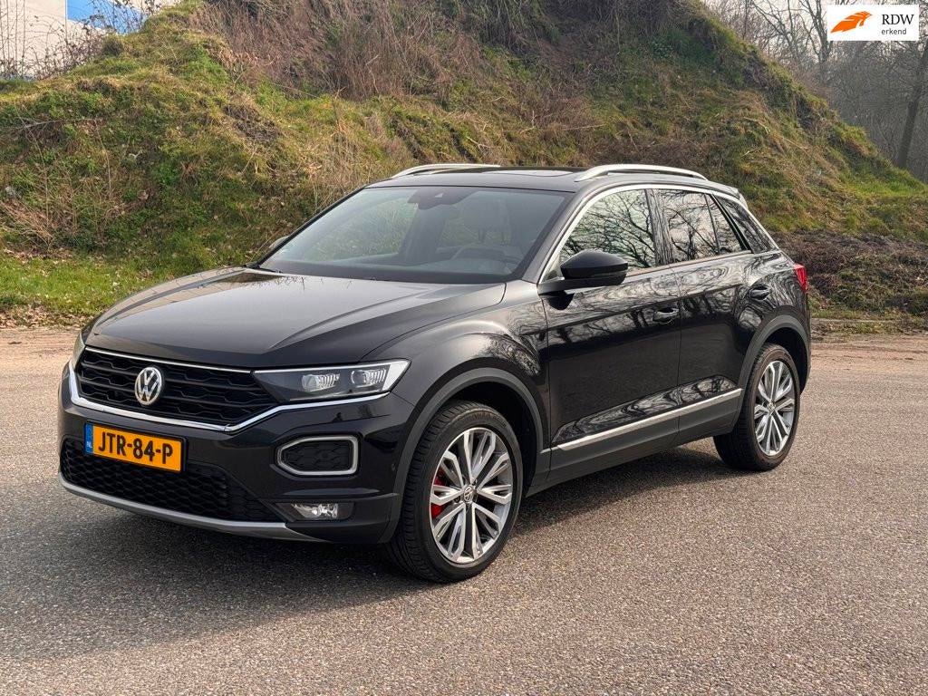 Volkswagen T-ROC 2.0 TSI 4Motion Sport Panoramadak LED, Auto's, Volkswagen, Automaat, 15 km/l, Gebruikt, Euro 6