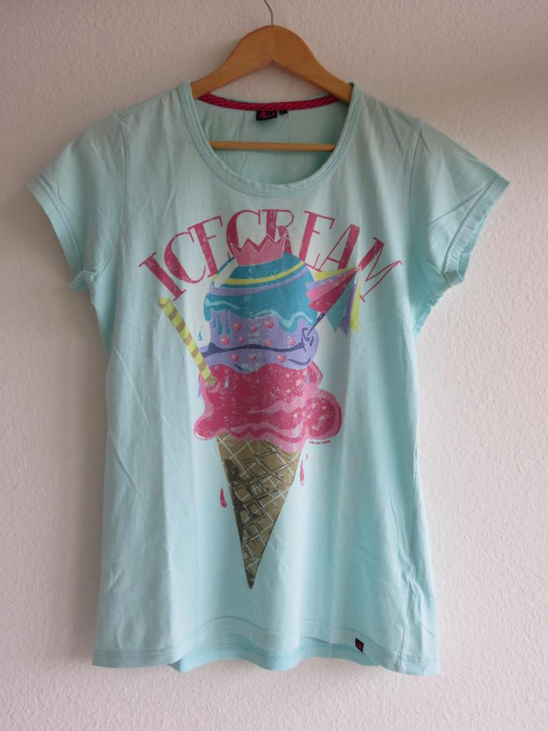 April Evil blauw shirt maat L We all scream for icecream (M), Maat 38/40 (M), April evil, Blauw, Ophalen of Verzenden