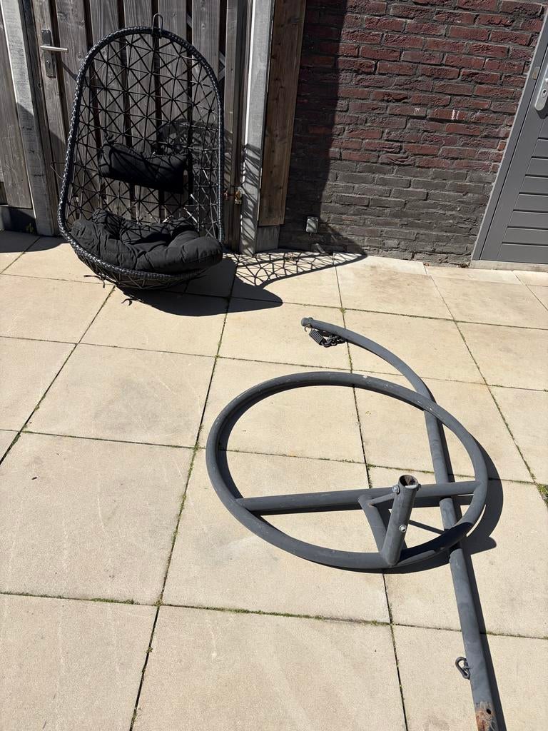 Hangstoel eistoel met kussen, Ophalen, Gebruikt, Wicker