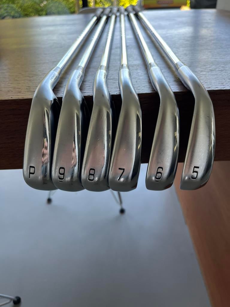 Mizuno JPX921 Hot metal ijzers PW-5., Sport en Fitness, Golf, Ophalen of Verzenden, Zo goed als nieuw, Set, Mizuno