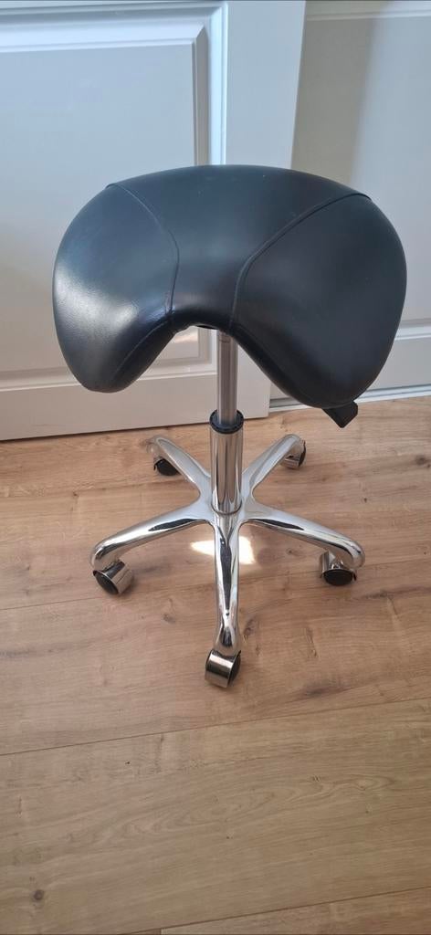 Zadelkruk / kapperskruk, Ophalen, Zo goed als nieuw