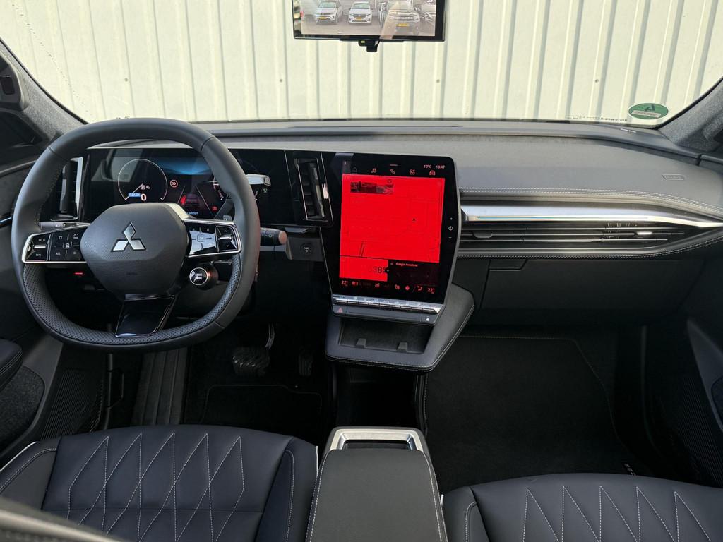 Mitsubishi Eclipse Cross Instyle 87 kWh / 625 KM WLTP / 8 Ja, Auto's, Mitsubishi, 1801 kg, SUV of Terreinwagen, Zilver of Grijs