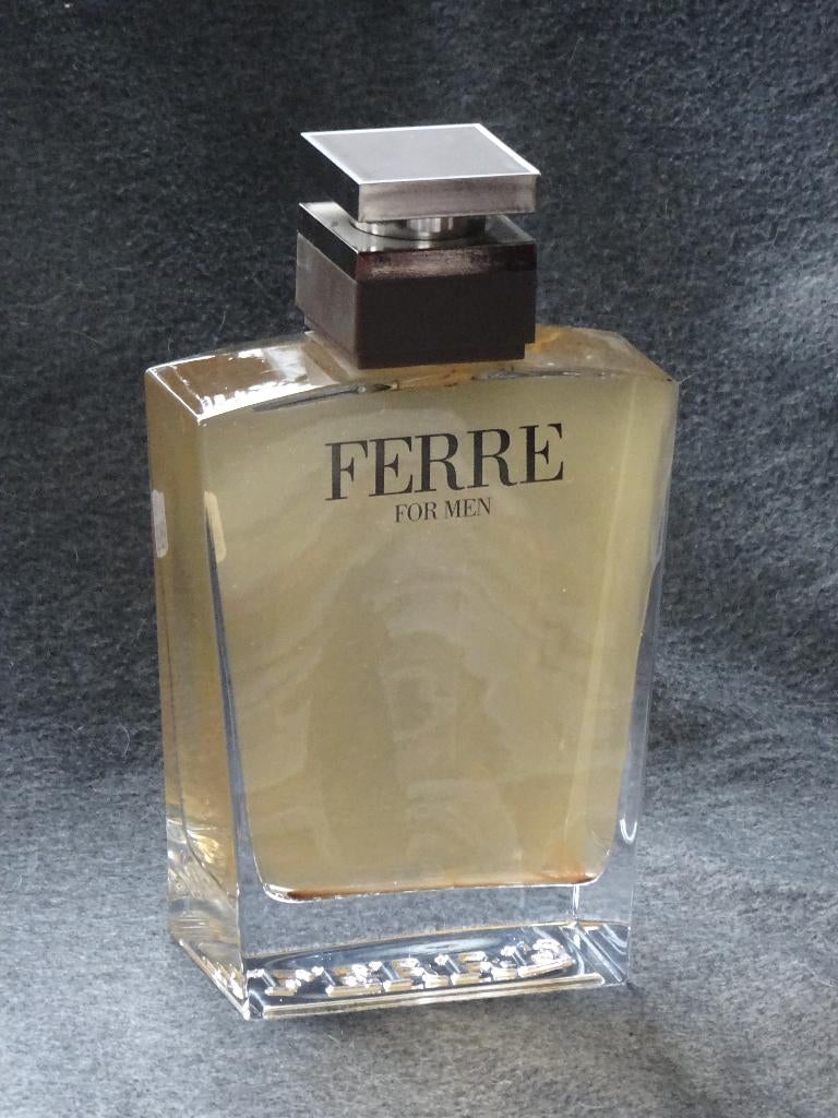 Grote Parfumfles Ferre for Men, Ophalen of Verzenden, Zo goed als nieuw, Parfumfles, Gevuld