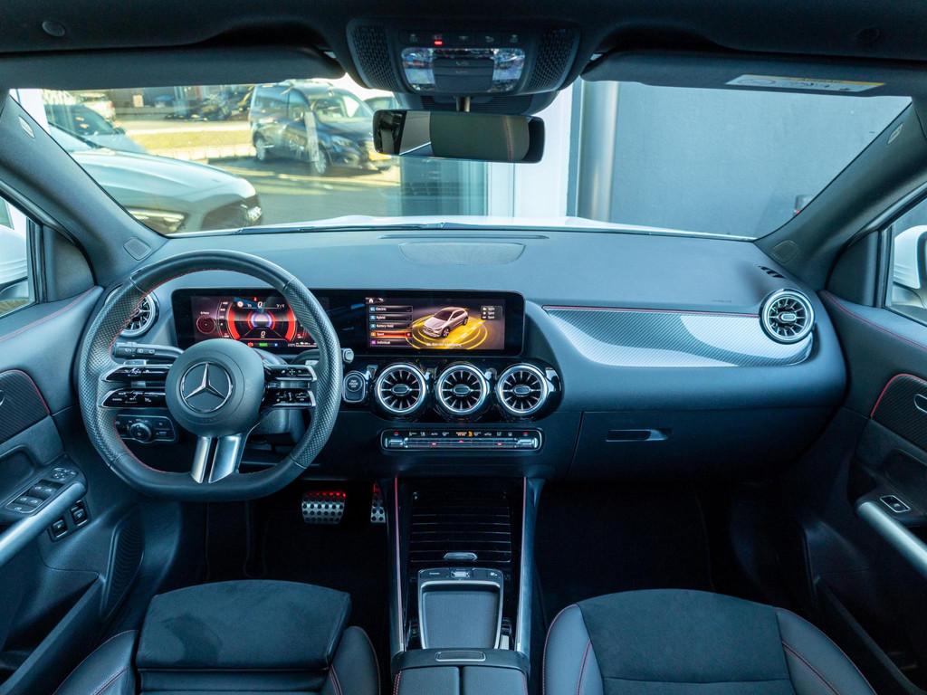Mercedes-Benz GLA 250 e Star Edition AMG Line Trekhaak, Stof, 16 kWh, Wit, Bedrijf
