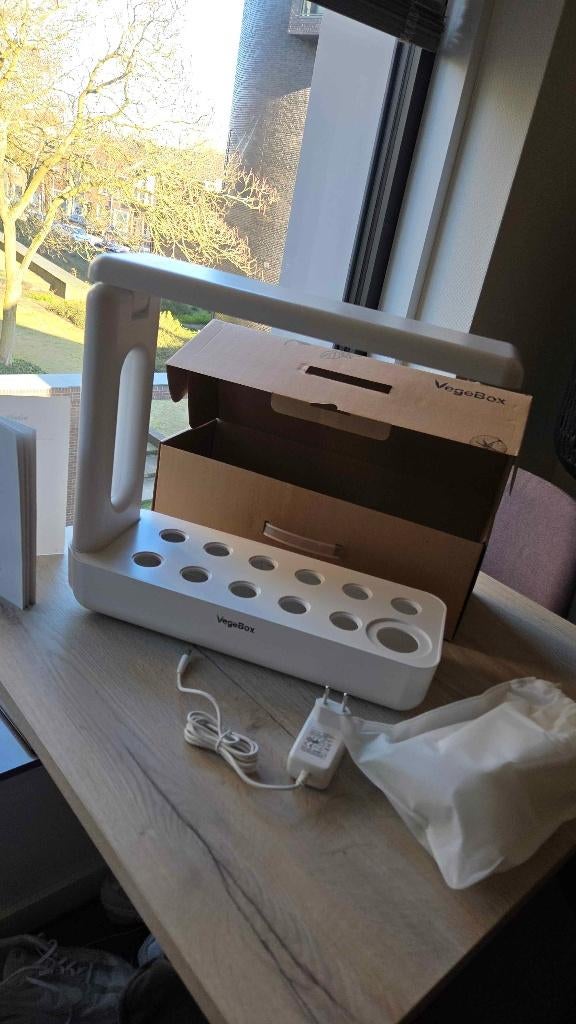 Biochef Vegebox Smart Indoor Garden / Plantenkweker, Ophalen of Verzenden, Nieuw, Kweeklamp