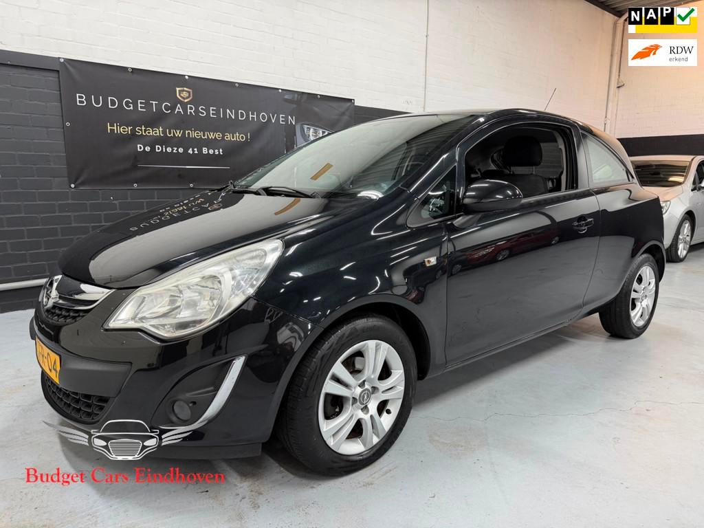 Opel Corsa 1.2-16V Berlin Nap/Airco/Navi/APK 04-2027!, Voorwielaandrijving, Euro 5, Zwart, 4 cilinders