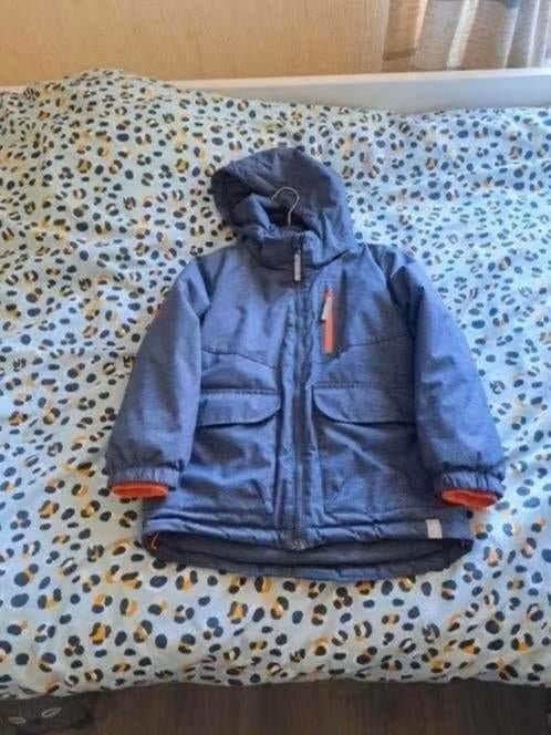 Winterjas merk H&M maat 122, Kinderen en Baby's, Kinderkleding | Maat 122, H&M, Ophalen of Verzenden, Zo goed als nieuw, Jongen