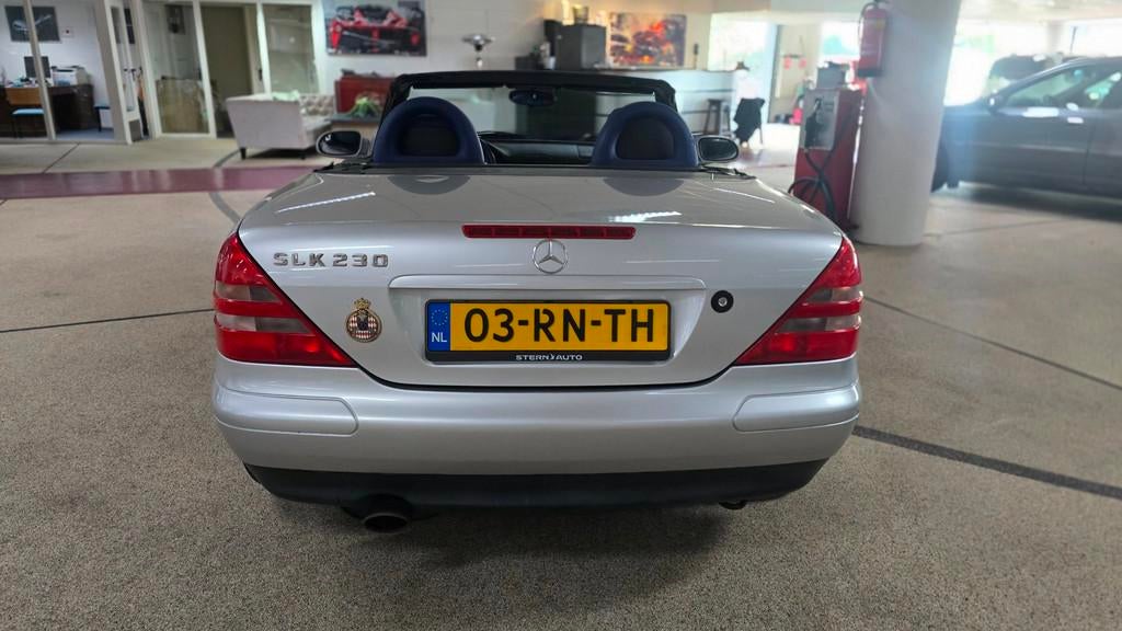Mercedes-Benz SLK-klasse 230 K. 121.000dkm! Nieuwe apk!, Auto's, Achterwielaandrijving, Gebruikt, Lederen bekleding, 4 cilinders