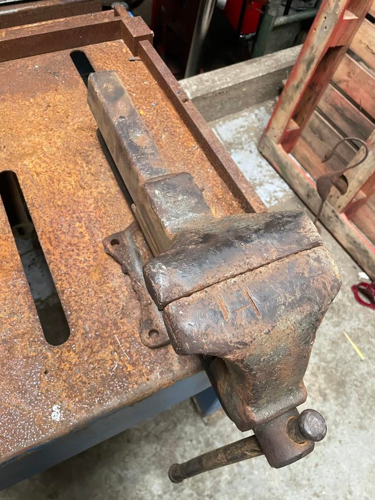 Heuer front bankschroef bekbreedte 15cm, Ophalen, Gebruikt