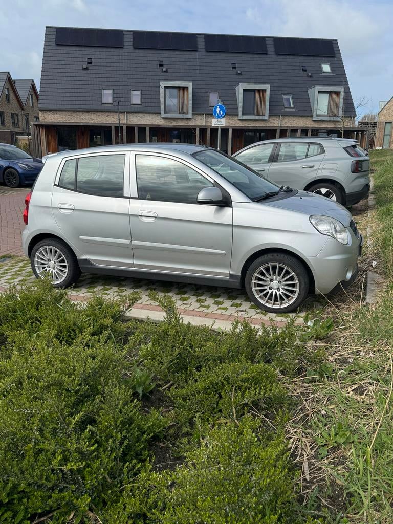 Kia Picanto 1.0 2010 Grijs, Auto's, Kia, 4 cilinders, 400 kg, Origineel Nederlands, Handgeschakeld