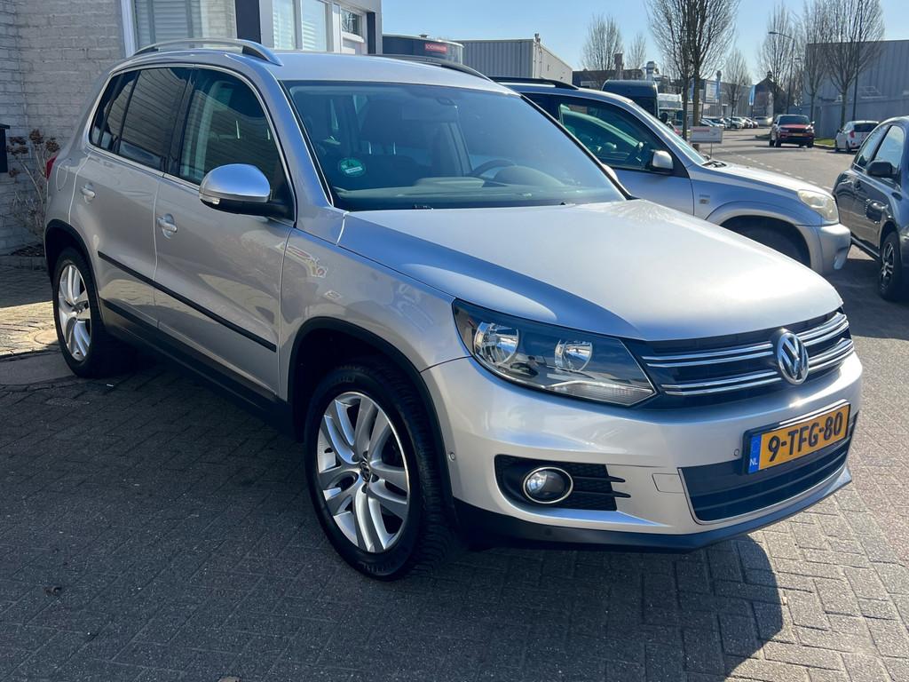 Volkswagen Tiguan 1.4 TSI Sport&Style *LMVelgen*Clima*, Voorwielaandrijving, Euro 5, Gebruikt, 4 cilinders