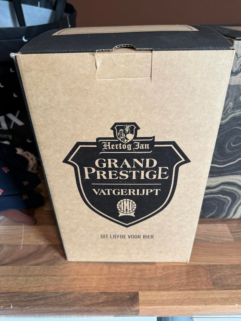 Hertog Jan Grand Prestige Vatgerijpt 2023 Latijns-Amerika, Verzamelen, Biermerken, Ophalen, Nieuw, Flesje(s), Hertog Jan