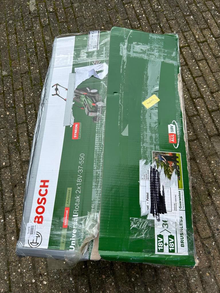 Bosch Universal Rotak 2x 18V 37-550 Accu Grasmaaier, Tuin en Terras, Grasmaaiers, Gebruikt, ., Accu-grasmaaier, Ophalen of Verzenden