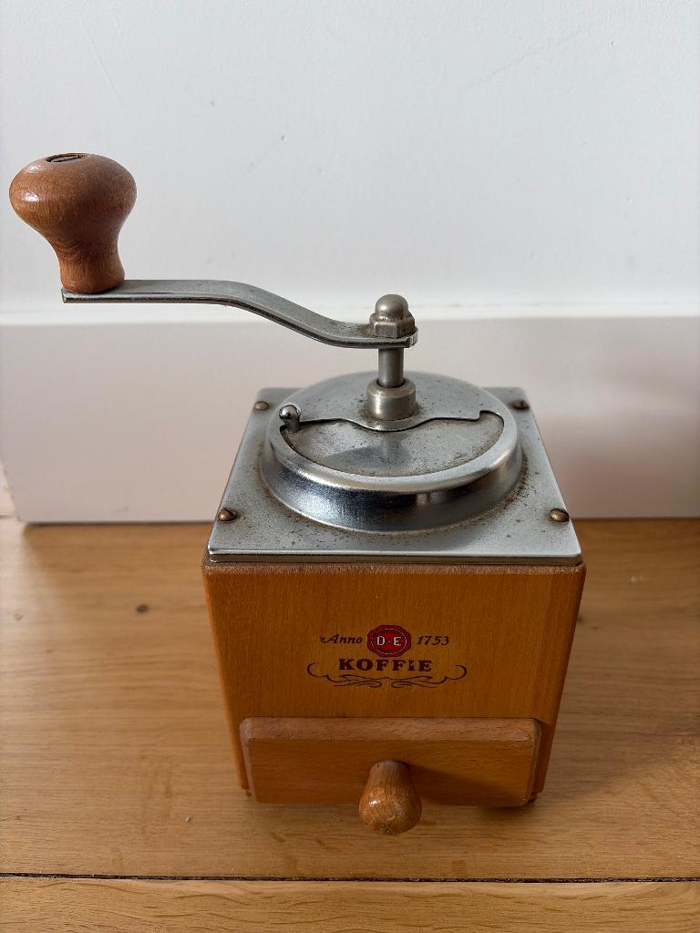 Vintage Douwe Egberts koffiemolen, Antiek en Kunst, Ophalen