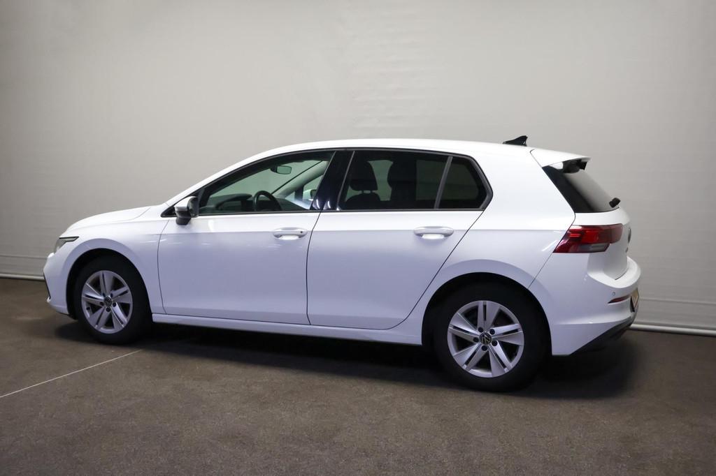 Volkswagen Golf 1.0 TSI Life, Voorwielaandrijving, Electronic Stability Program (ESP), Gebruikt, Euro 6