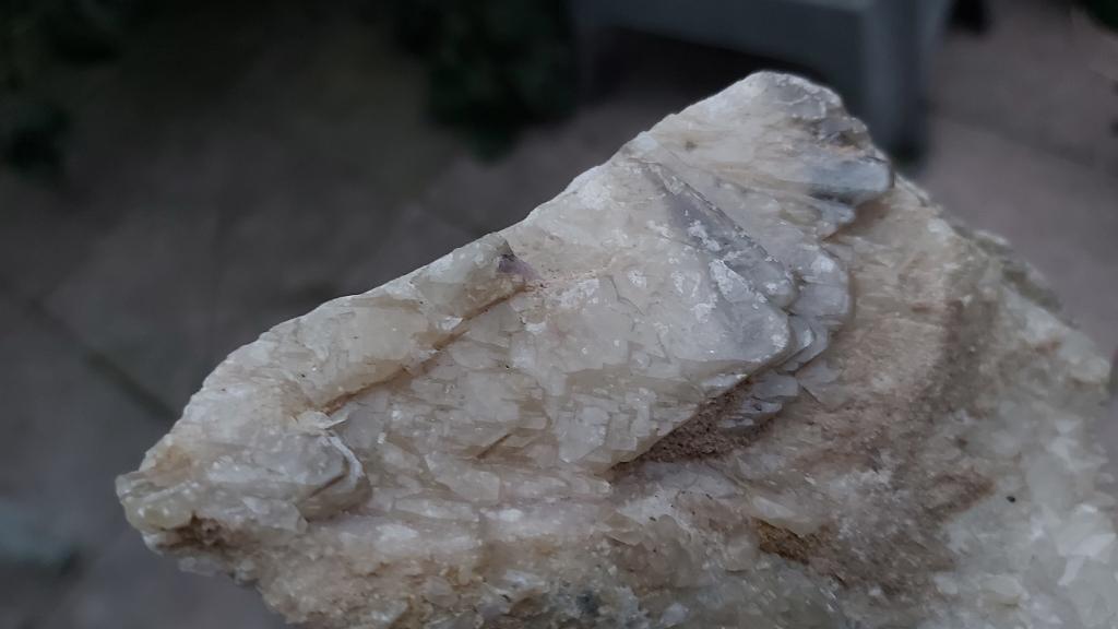 R18 Bariet tabulaire en Kwarts op groene Fluoriet Fontsante, Ophalen of Verzenden, Mineraal