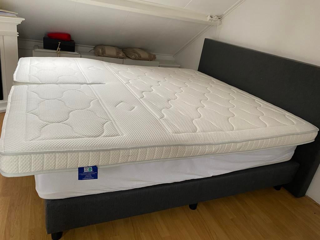 Zo goed als nieuwe Aeromax Breeze Topper 200x220x10cm, Ophalen, Tweepersoons, Zo goed als nieuw, Overige maten