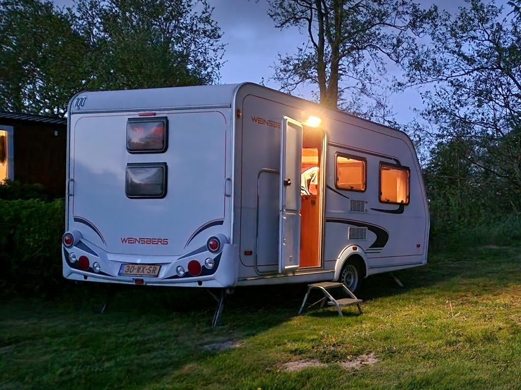 WEINSBERG 400 LK 2013 - compact 4pers/stapelbed/solar+accu, Caravans en Kamperen, Overige merken, Standaardzit, Particulier, 80 kg
