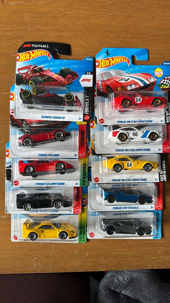Hot Wheels Ferrari Set, Ophalen of Verzenden, Zo goed als nieuw