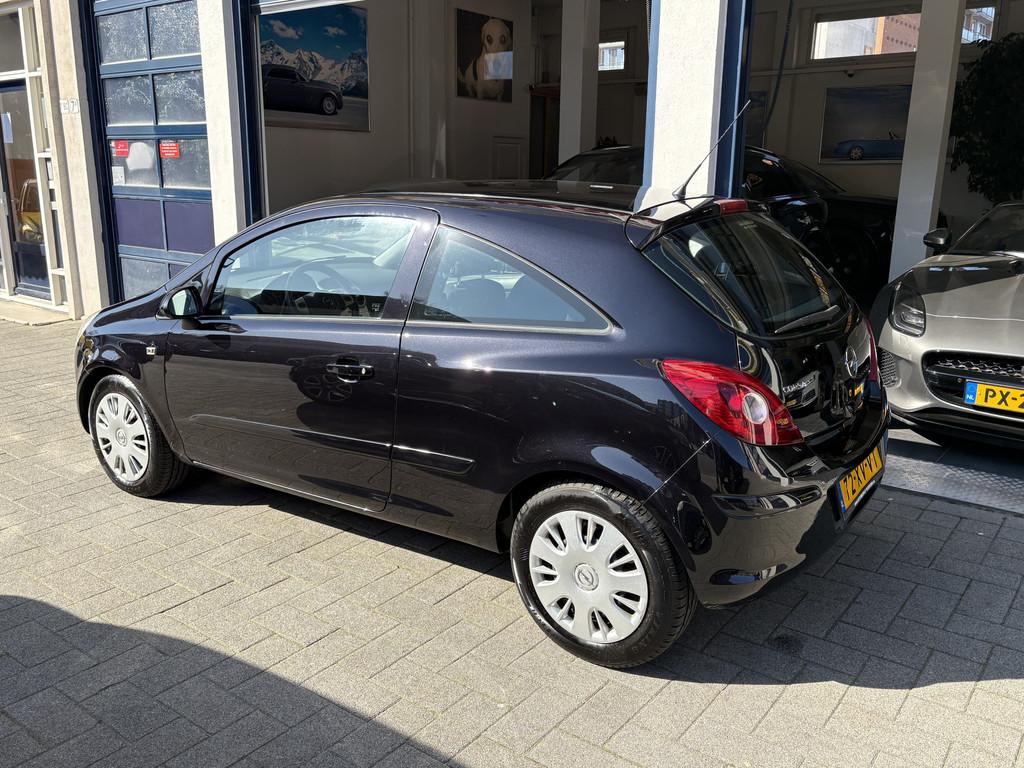 Opel Corsa 1.2-16V Enjoy (bj 2007), Voorwielaandrijving, 450 kg, Elektrische ramen, 82 pk
