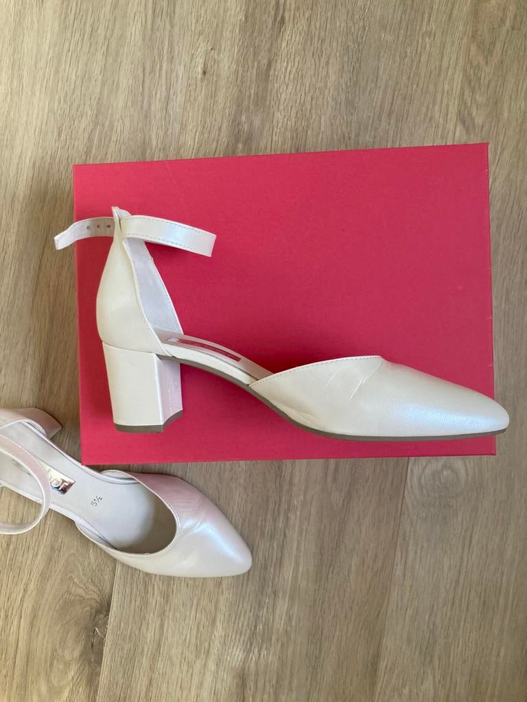 Pumps, Ophalen, Zo goed als nieuw, Beige, Schoenen