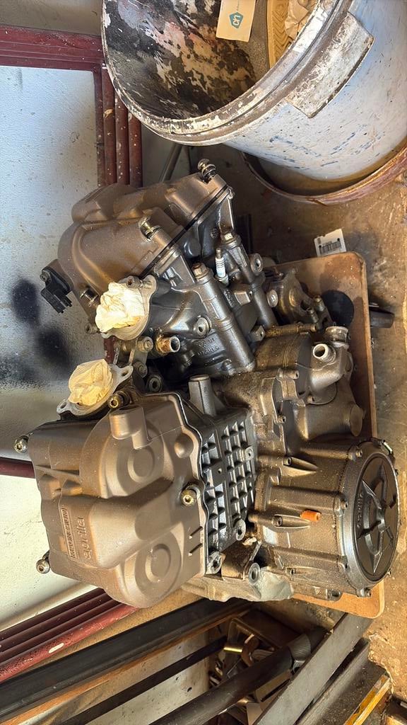 Blokdelen aprilia rotax rsv/tuono v990 ‘98t/m 2009, Ophalen of Verzenden