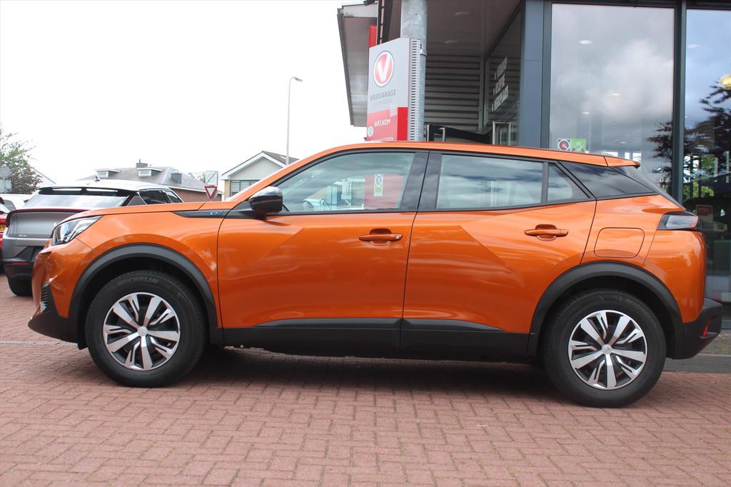 Peugeot e-2008 EV 50kWh *Active* | SOH 100% | 3 Fase | Carpl, Automaat, Gebruikt, Zwart, Overige kleuren