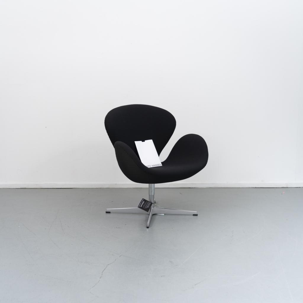 1 fritz Hansen Swan Chair Zwart stof nieuw, Niet ingevuld, Niet ingevuld, Nieuw, Stof