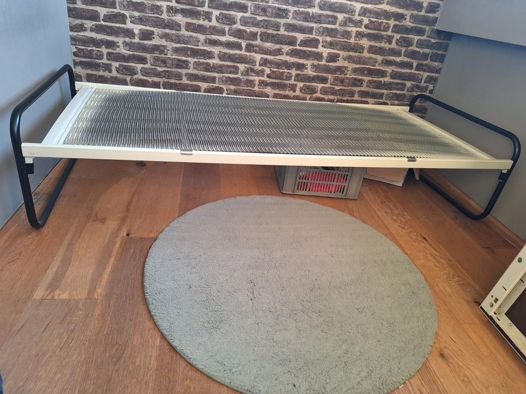 Bed / Logeerbed. Metalen frame 80x190, Huis en Inrichting, Slaapkamer | Bedden, Ophalen, Eenpersoons, Metaal, 90 cm