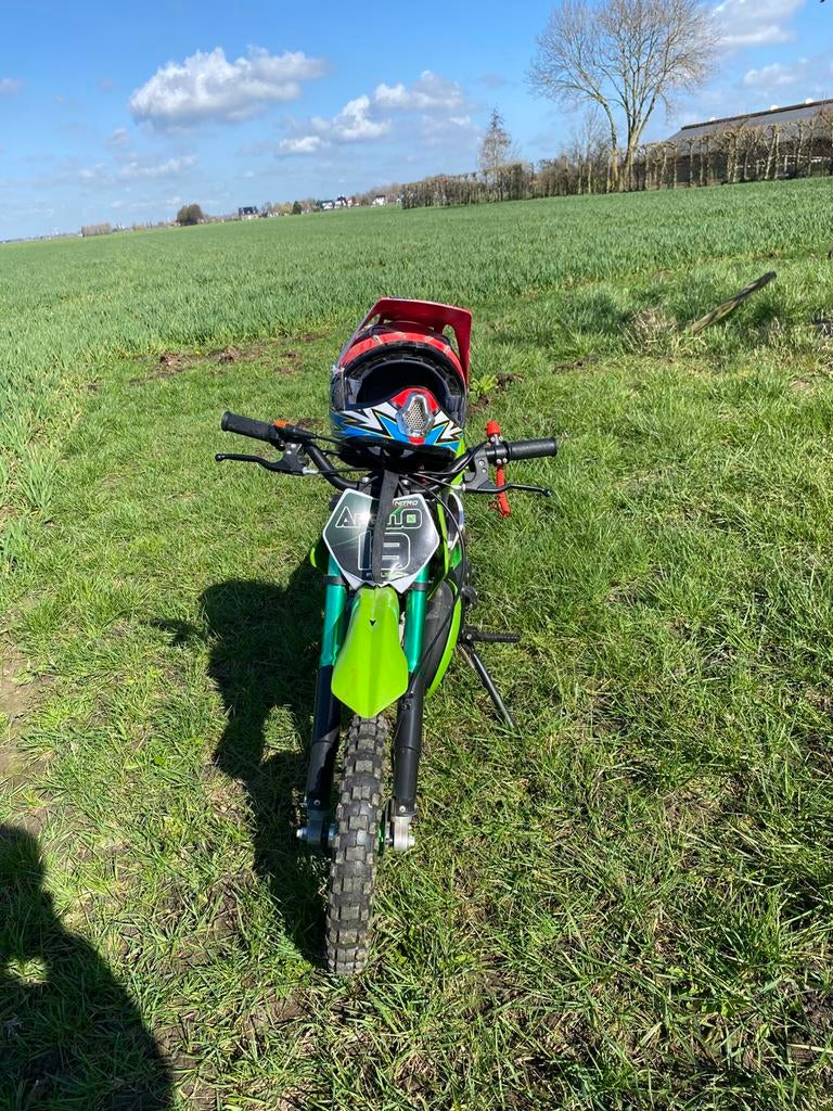 Mooie nieuwe minicrosser NU afgeprijsd!!, Fietsen en Brommers, Overige merken, Nieuw, 1 versnellingen, 49 cc