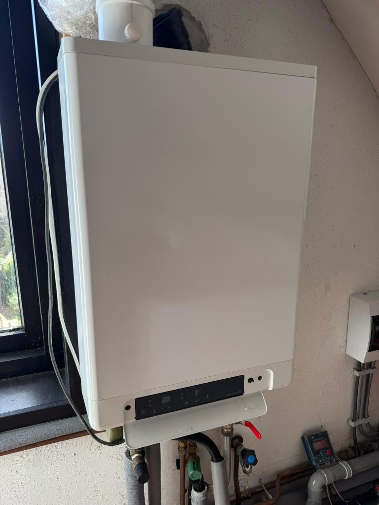 Intergas Kombi Kompakt HRE 28/24 CV-ketel (2015), Ophalen, Gebruikt, -, -