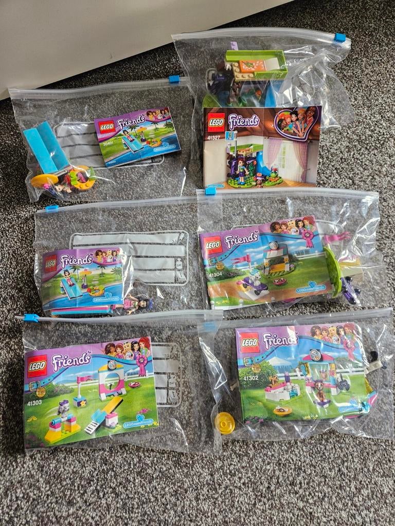 Meerdere sets lego friends, Ophalen of Verzenden, Zo goed als nieuw